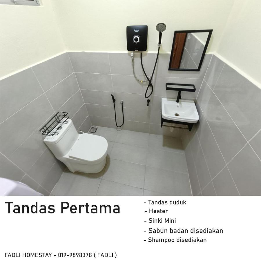 Fadli Homestay Kota Bharu Exterior foto